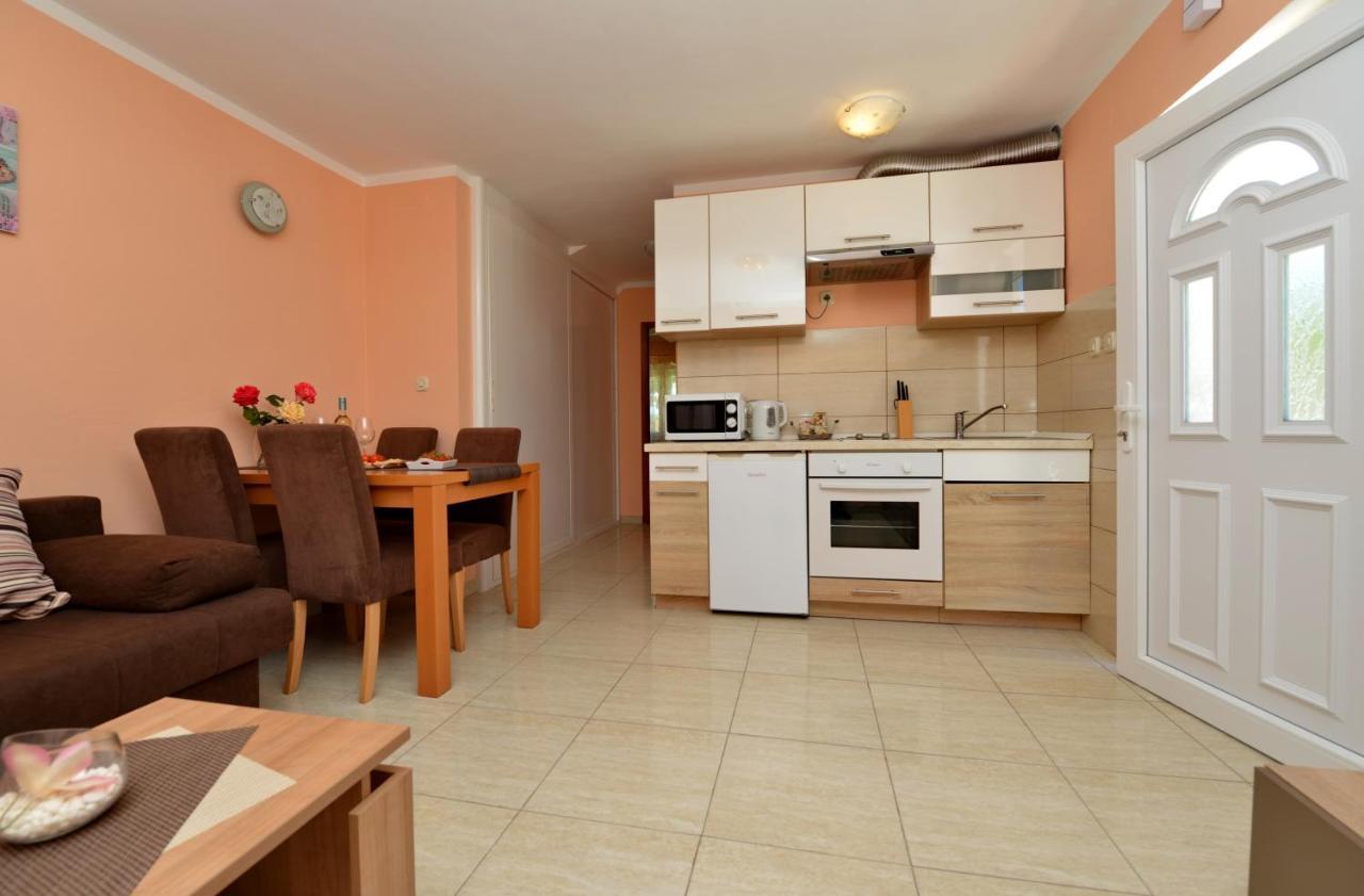 Pridraga Apartment Kokic מראה חיצוני תמונה
